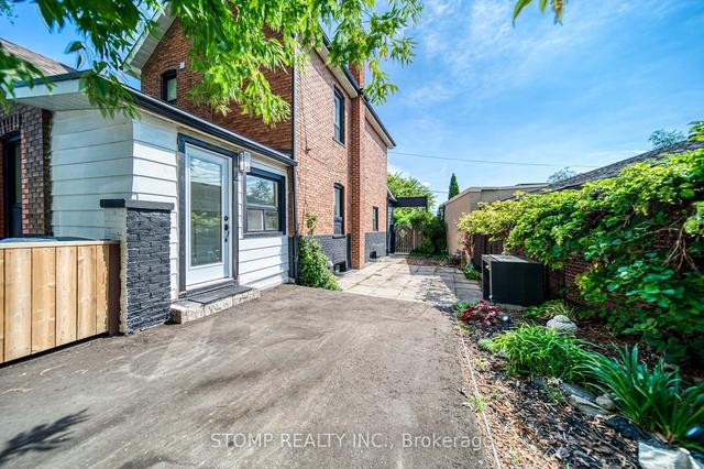 50 Regent St, House detached with 3 bedrooms, 3 bathrooms and 4 parking in Toronto ON | Image 22