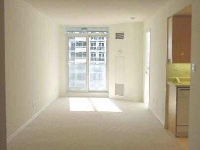 2312 - 3 Rean Dr, Condo with 1 bedrooms, 2 bathrooms and 1 parking in Toronto ON | Image 4