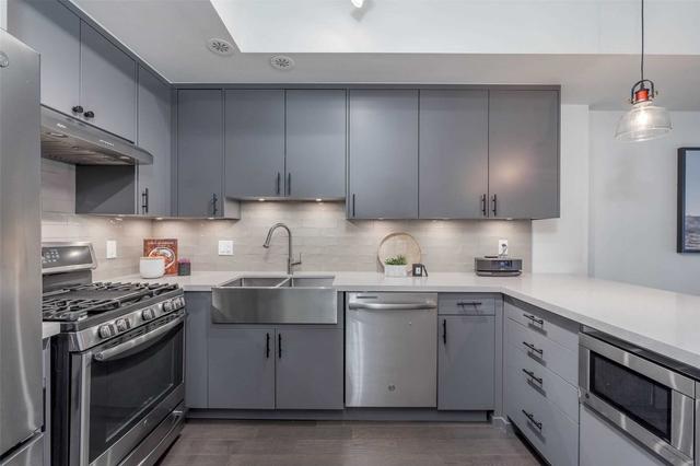 th17 - 100 Coxwell Ave, Townhouse with 2 bedrooms, 3 bathrooms and 1 parking in Toronto ON | Image 25