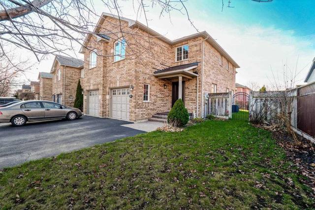 2427 Newcastle Cres, House attached with 3 bedrooms, 4 bathrooms and 3 parking in Oakville ON | Image 23