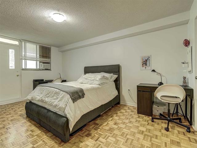 308 - 49 Silverstone Dr, Condo with 3 bedrooms, 2 bathrooms and 1 parking in Toronto ON | Image 17