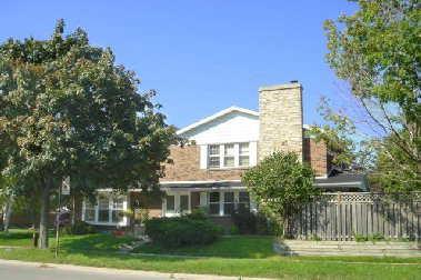 80 Beverly Glen Blvd, House detached with 4 bedrooms, 3 bathrooms and 2 parking in Toronto ON | Image 1
