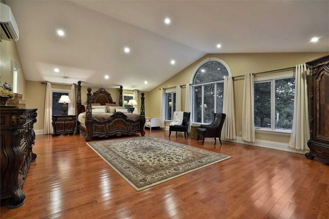 1715 Blythe Rd, House detached with 6 bedrooms, 6 bathrooms and 16 parking in Mississauga ON | Image 19