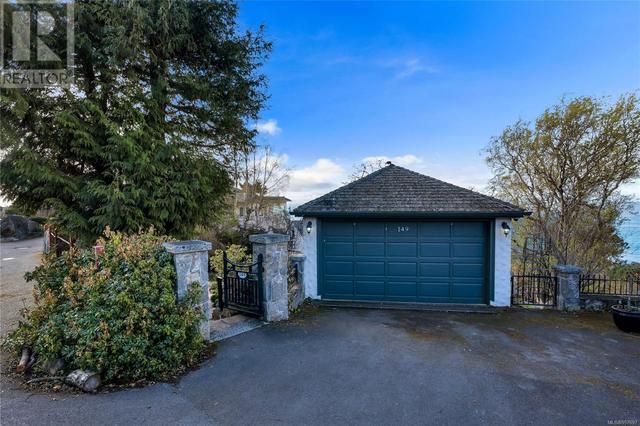 149 Barkley Terr, House detached with 3 bedrooms, 3 bathrooms and 3 parking in Oak Bay BC | Image 41
