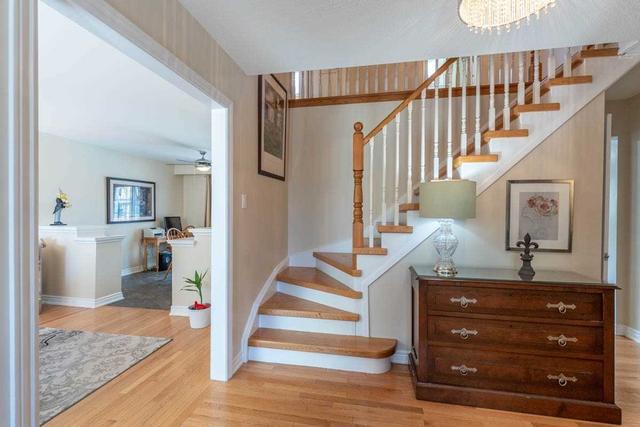 2619 Cavendish Dr, House detached with 4 bedrooms, 4 bathrooms and 4 parking in Burlington ON | Image 36