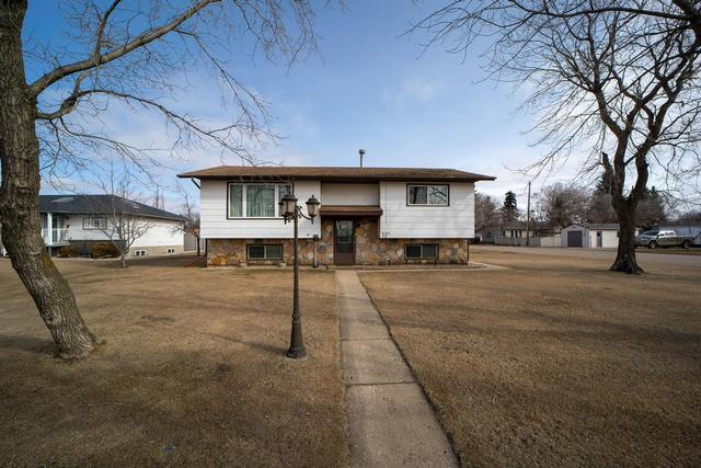 5101 48 Avenue, House detached with 4 bedrooms, 2 bathrooms and 4 parking in Sedgewick AB | Image 31