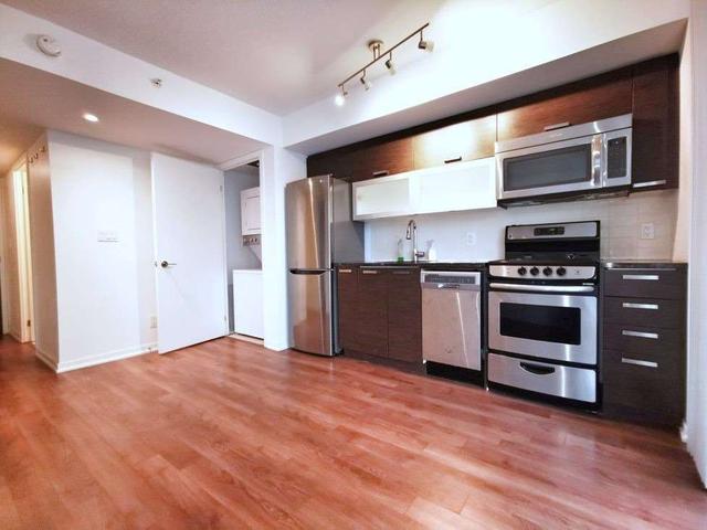 1017 - 68 Abell St, Condo with 2 bedrooms, 2 bathrooms and 1 parking in Toronto ON | Image 1