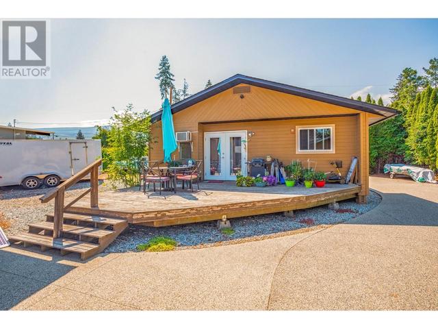 754 Mcclure Road, House detached with 4 bedrooms, 2 bathrooms and 3 parking in Kelowna BC | Image 38