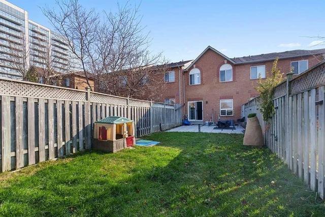 11 Trowell Lane, Townhouse with 3 bedrooms, 2 bathrooms and 2 parking in Ajax ON | Image 11