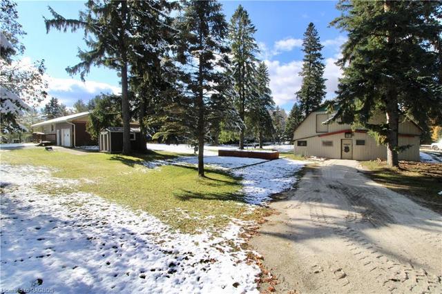 315338 Highway 6, House detached with 1 bedrooms, 1 bathrooms and 11 parking in Chatsworth ON | Image 47