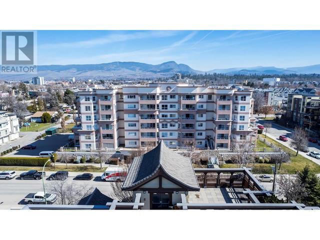 501 - 1895 Ambrosi Road, Condo with 2 bedrooms, 2 bathrooms and null parking in Kelowna BC | Image 3