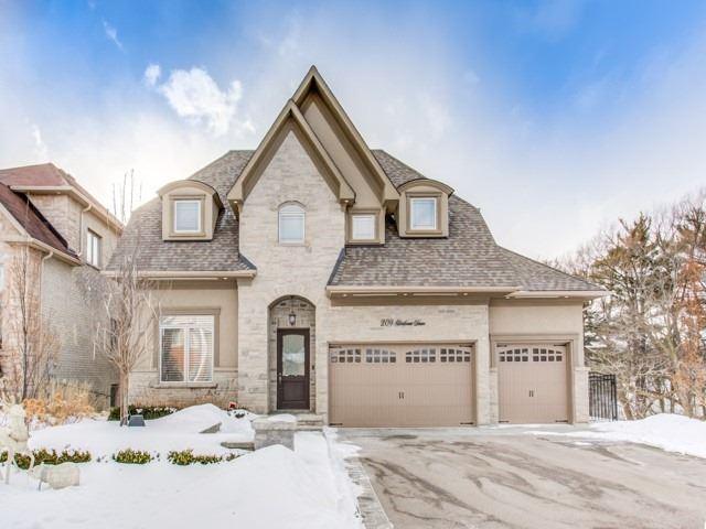 209 Glenforest Dr, House detached with 4 bedrooms, 5 bathrooms and 3 parking in Vaughan ON | Image 2