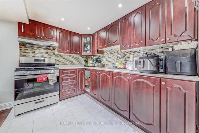 52 Bernbridge Rd, House detached with 4 bedrooms, 4 bathrooms and 4 parking in Markham ON | Image 31
