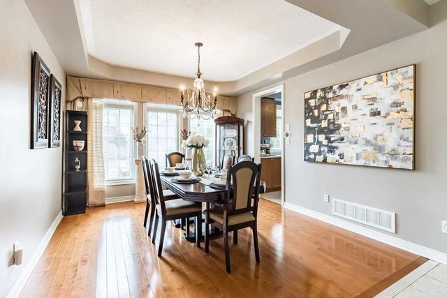 21 Okanagan Dr, House detached with 4 bedrooms, 5 bathrooms and 6 parking in Brampton ON | Image 2