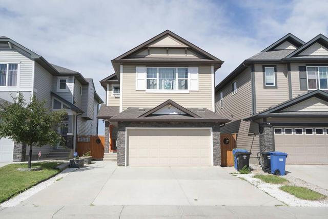 213 Panton Way Nw, House detached with 4 bedrooms, 3 bathrooms and 5 parking in Calgary AB | Image 1