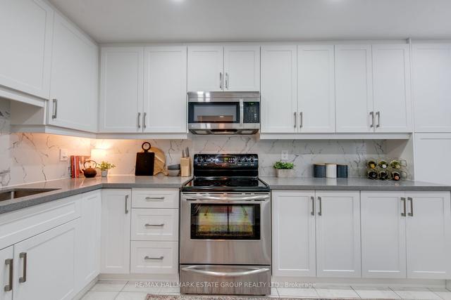 36 Woodrow Ave, House semidetached with 3 bedrooms, 4 bathrooms and 2 parking in Toronto ON | Image 2