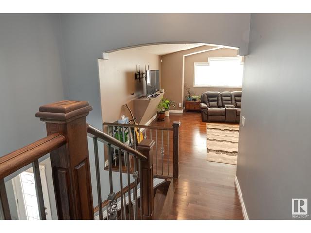 4618 163 Av Nw, House detached with 3 bedrooms, 2 bathrooms and null parking in Edmonton AB | Image 14