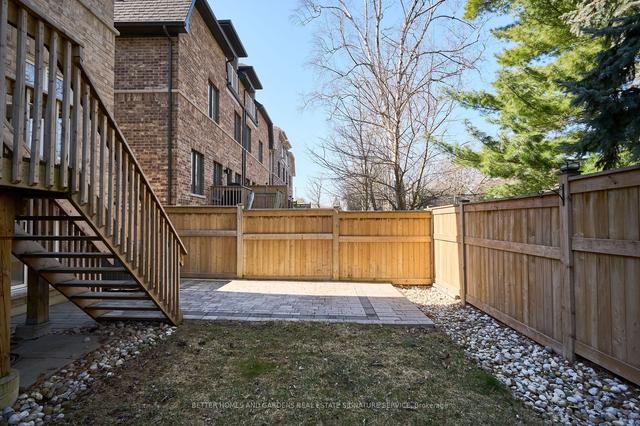 1227 Azinger Lane, House semidetached with 3 bedrooms, 4 bathrooms and 2 parking in Mississauga ON | Image 17