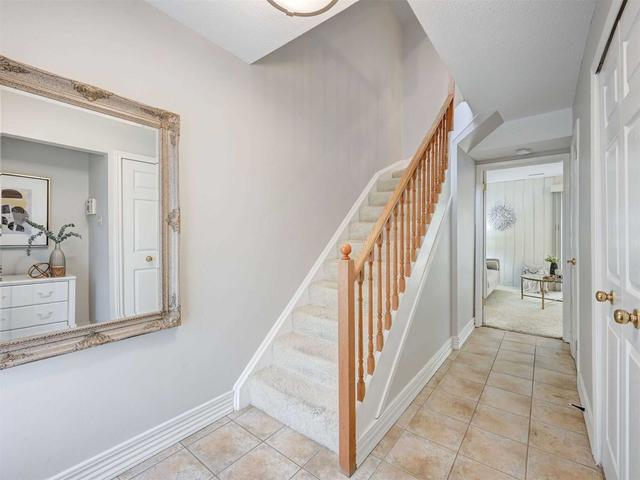 16 Bards Walkway, Townhouse with 3 bedrooms, 3 bathrooms and 2 parking in Toronto ON | Image 28
