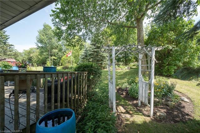 750 Palace Road, House detached with 3 bedrooms, 2 bathrooms and 8 parking in Greater Napanee ON | Image 27