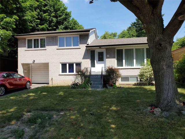 upper - 24 Urbandale Ave, House detached with 3 bedrooms, 2 bathrooms and 2 parking in Toronto ON | Image 1