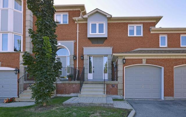 6 - 80 Mccallum Dr, Townhouse with 3 bedrooms, 4 bathrooms and 2 parking in Richmond Hill ON | Image 1