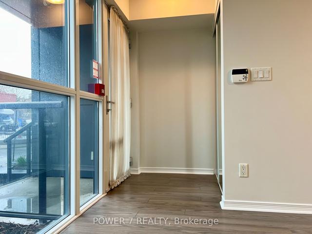 102 - 352 Front St W, Townhouse with 2 bedrooms, 2 bathrooms and 0 parking in Toronto ON | Image 6