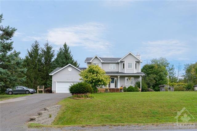 21 Settlers Way, House detached with 3 bedrooms, 3 bathrooms and 8 parking in North Grenville ON | Card Image