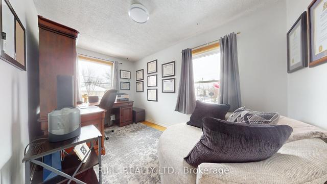 667 Donegal St, House detached with 4 bedrooms, 2 bathrooms and 3 parking in Peterborough ON | Image 10