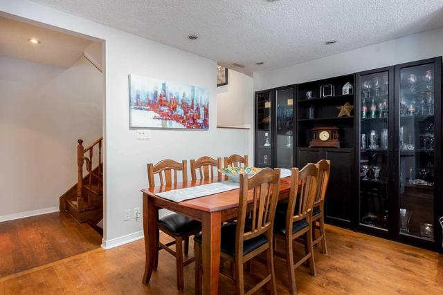 Th 21 - 100 Arbors Lane, Townhouse with 3 bedrooms, 2 bathrooms and 2 parking in Vaughan ON | Image 2