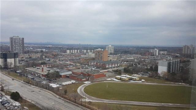 1808 - 145 Hillcrest Ave, Condo with 1 bedrooms, 1 bathrooms and 1 parking in Mississauga ON | Image 2