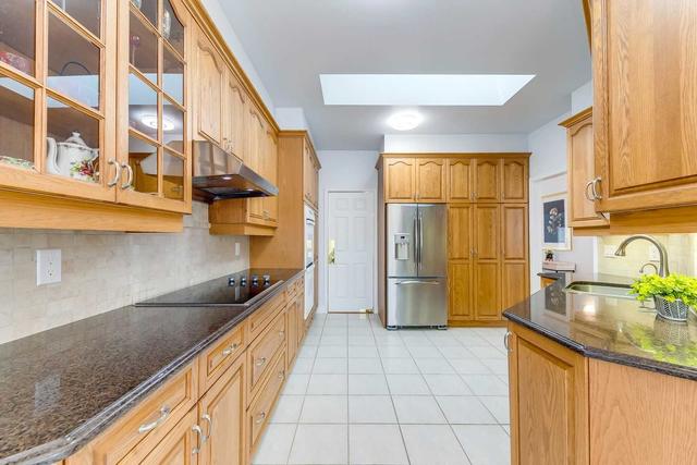 4366 Latimer Cres, House detached with 2 bedrooms, 3 bathrooms and 6 parking in Burlington ON | Image 8
