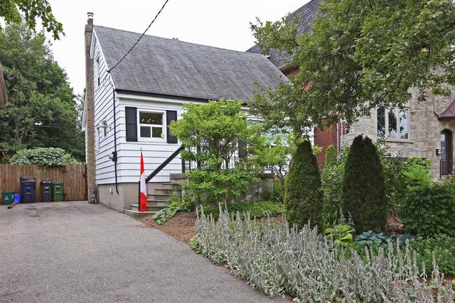 291 Horsham Ave, House detached with 3 bedrooms, 2 bathrooms and 3 parking in Toronto ON | Image 1