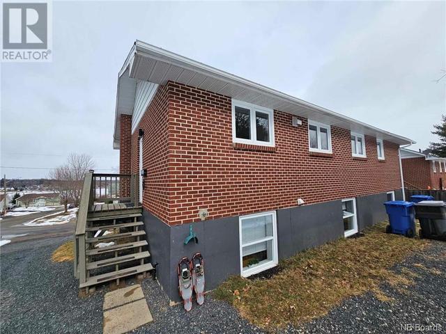 1585 Keith, House detached with 4 bedrooms, 2 bathrooms and null parking in Bathurst NB | Image 8