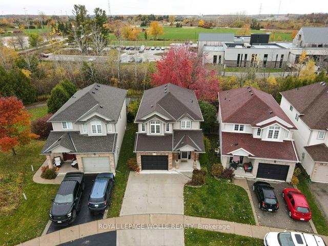930 Atlantic Blvd, House detached with 3 bedrooms, 3 bathrooms and 3 parking in Waterloo ON | Image 29