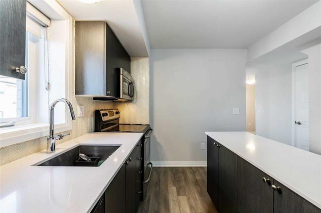 unit 2 - 189 William Duncan Rd, Townhouse with 2 bedrooms, 1 bathrooms and 1 parking in Toronto ON | Image 23