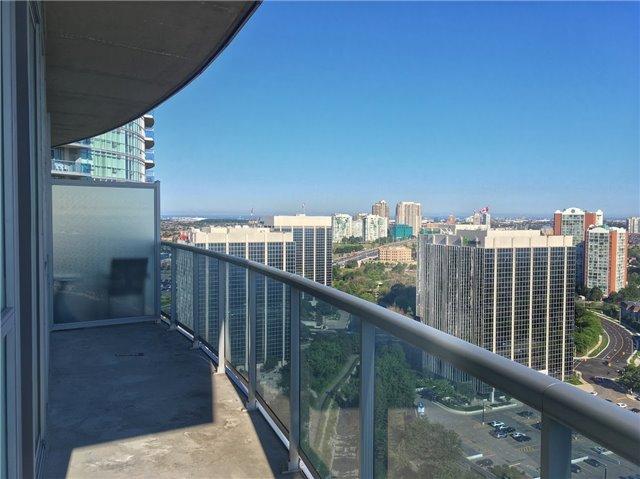 Lph 1 - 90 Absolute Ave, Condo with 2 bedrooms, 2 bathrooms and 1 parking in Mississauga ON | Image 10