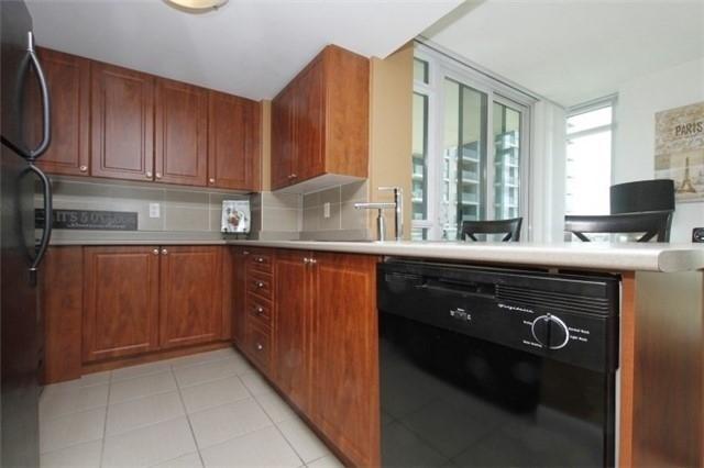 1002 - 225 Sherway Gardens Rd, Condo with 2 bedrooms, 2 bathrooms and 1 parking in Toronto ON | Image 19