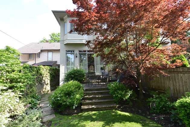 86 Gormley Ave, House semidetached with 3 bedrooms, 4 bathrooms and 2 parking in Toronto ON | Image 16