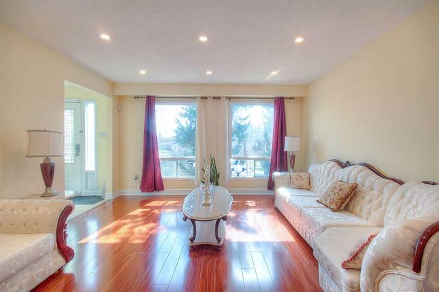 153 Bruce Beer Dr, House semidetached with 4 bedrooms, 3 bathrooms and 3 parking in Brampton ON | Image 22