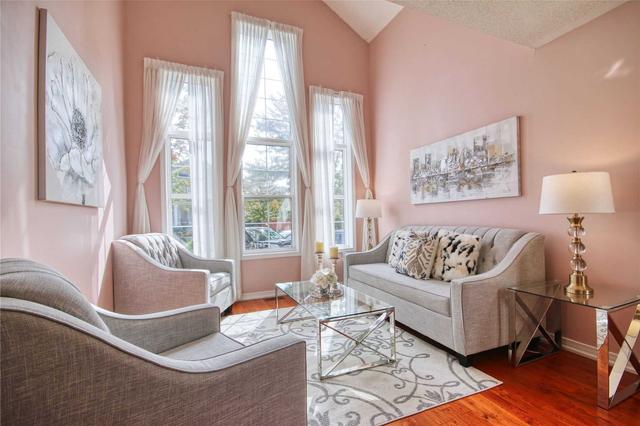 36 Panda Sq, House detached with 4 bedrooms, 5 bathrooms and 4 parking in Toronto ON | Image 14