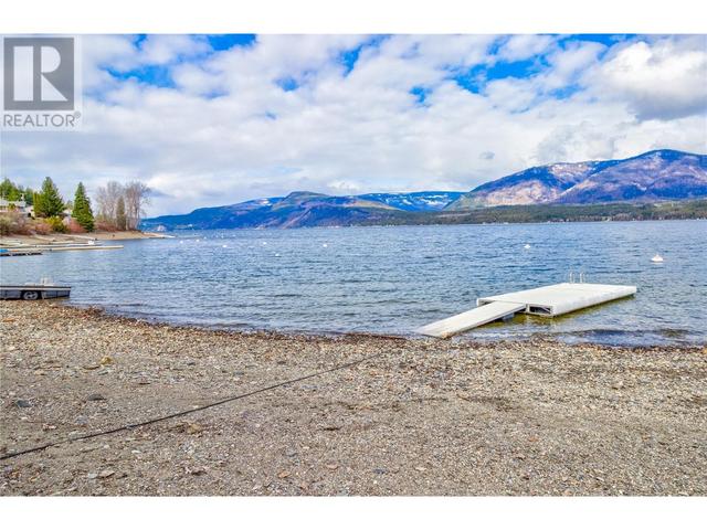 3580 Eagle Bay Road, House detached with 3 bedrooms, 2 bathrooms and null parking in Columbia Shuswap C BC | Image 6