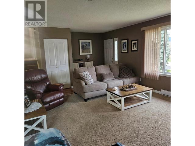 2315 Wilson Avenue, House detached with 3 bedrooms, 1 bathrooms and 5 parking in Armstrong BC | Image 10