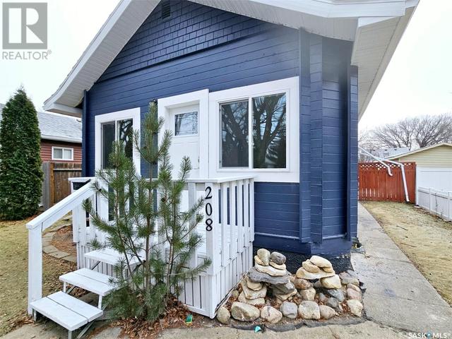 208 Elm Street, House detached with 2 bedrooms, 1 bathrooms and null parking in Saskatoon SK | Image 23