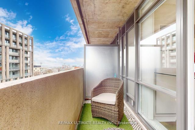 906 - 20 Joe Shuster Way, Condo with 1 bedrooms, 1 bathrooms and 0 parking in Toronto ON | Image 5