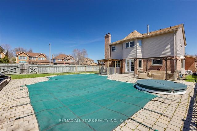 8 Hadera Pl, House detached with 4 bedrooms, 4 bathrooms and 6 parking in Georgina ON | Image 33