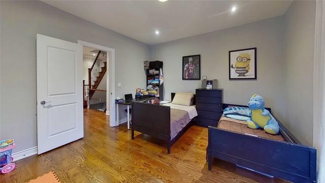 3706 Bathurst St, House attached with 4 bedrooms, 3 bathrooms and 1 parking in Toronto ON | Image 4