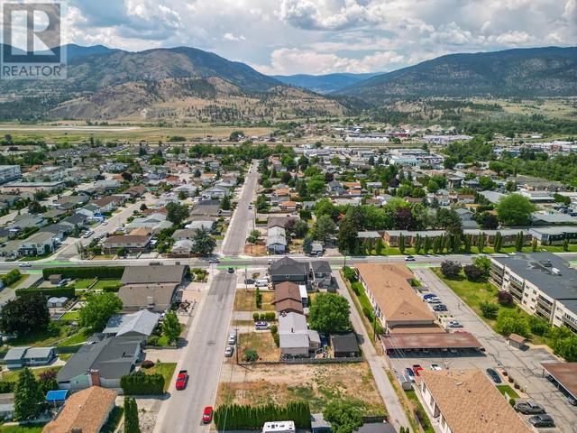 79 Okanagan Avenue W, Home with 0 bedrooms, 0 bathrooms and null parking in Penticton BC | Image 7