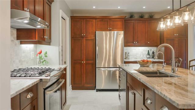 31 Adelene Cres, House detached with 3 bedrooms, 3 bathrooms and 7 parking in St. Catharines ON | Image 7