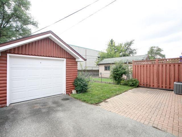 123 Cordella Ave, House semidetached with 3 bedrooms, 2 bathrooms and 3 parking in Toronto ON | Image 20